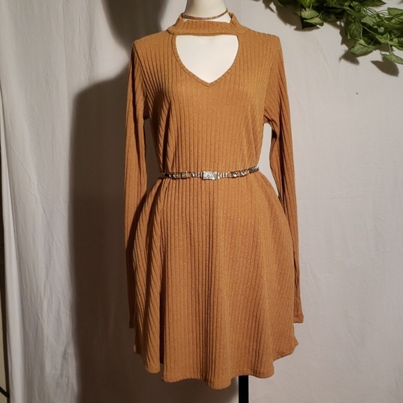 Mts yellow mustard dress with pockets - Picture 1 of 6
